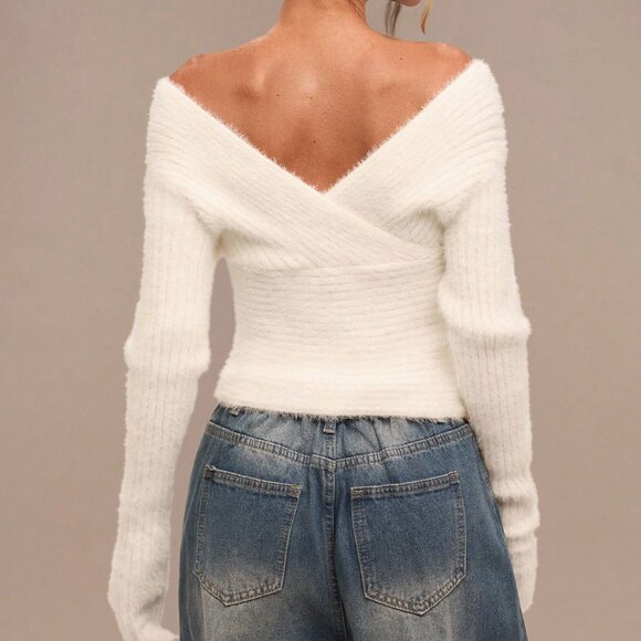 Apricot Casual Minimalist Women's Off-Shoulder Long Sleeve Sweater - Picture 3 of 8